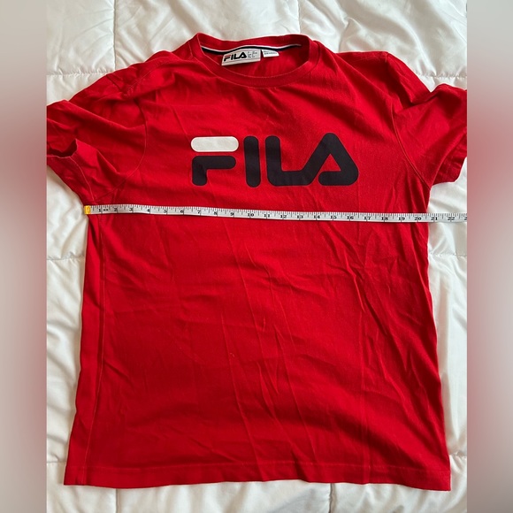 FILA red tee - Picture 1 of 3